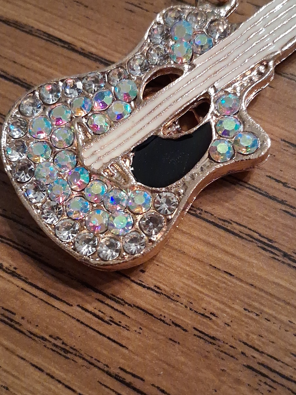 Gold & Crystal Embellished Guitar Key Chain/ Purse Charm NIB - Picture 3 of 9